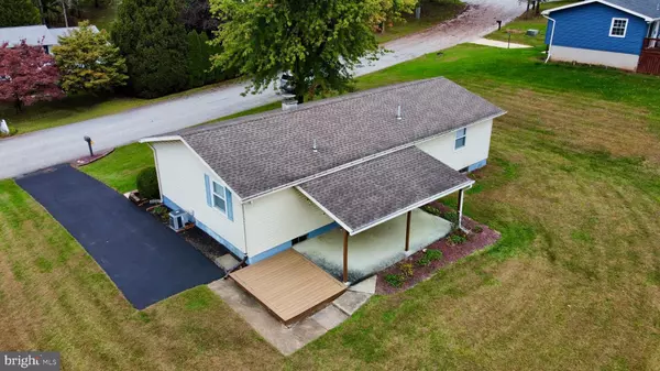 Windsor, PA 17366,37 1ST ST