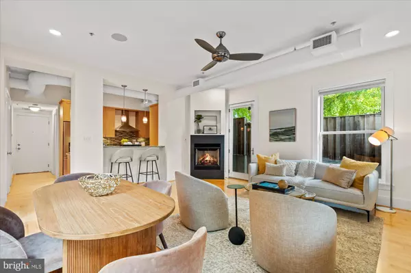 Washington, DC 20009,1817 SWANN ST NW #B