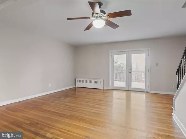 Alexandria, VA 22305,209 GUTHRIE AVE