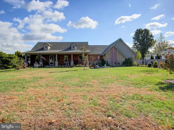 Gettysburg, PA 17325,46 PIN OAK LN