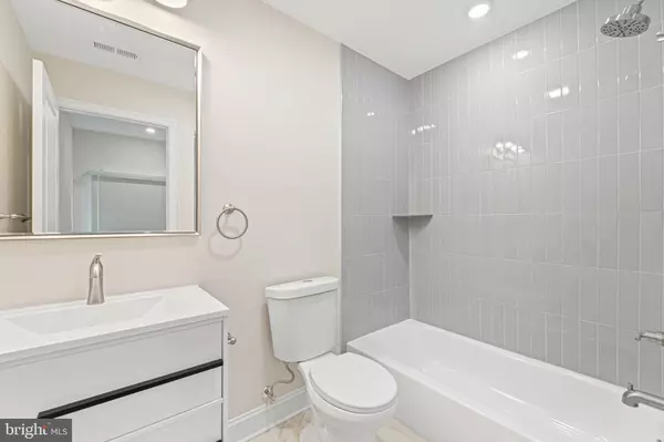 Philadelphia, PA 19121,2341 N COLLEGE AVE #3