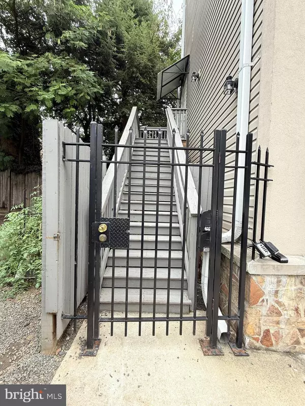 Washington, DC 20010,1500 OGDEN ST NW