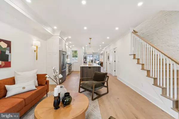 Washington, DC 20001,21 W ST NW