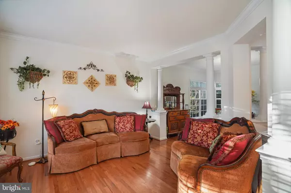 Woodbridge, VA 22193,15508 KELLEY FARM CT