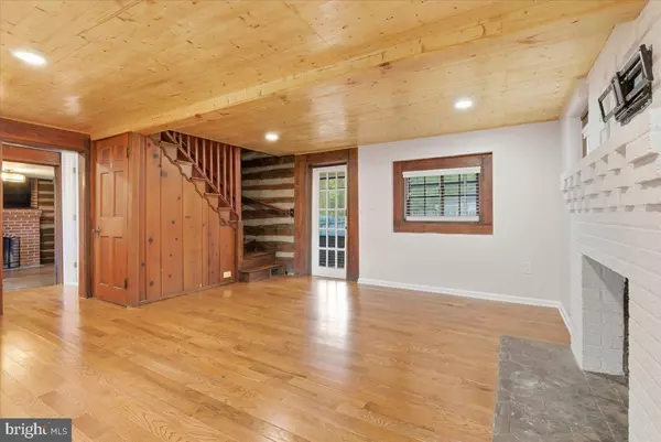 Arlington, VA 22207,4576 26TH ST N