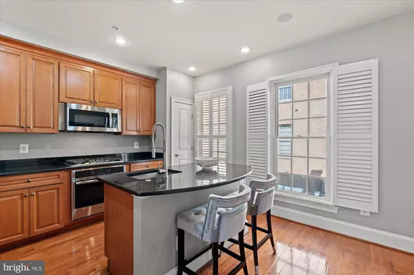 Alexandria, VA 22314,403 PRINCESS ST