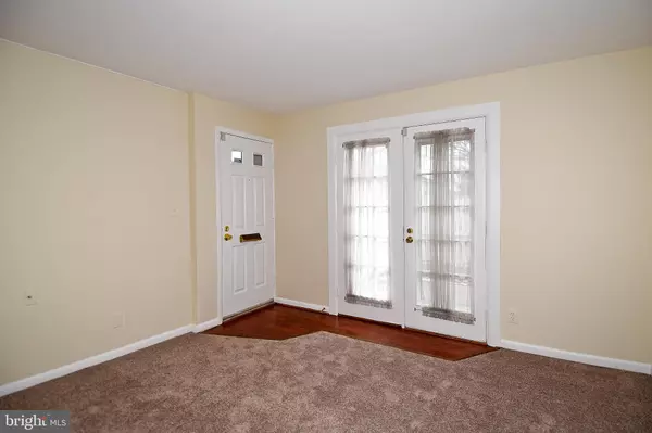 Arlington, VA 22206,4655 28TH RD S #A