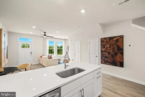 Phoenixville, PA 19460,828 GRAPHITE DR