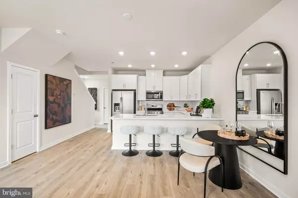 828 GRAPHITE DR, Phoenixville, PA 19460