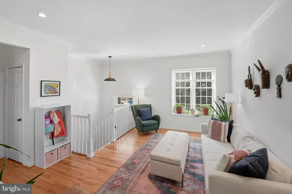 Alexandria, VA 22302,2732 FRANKLIN CT