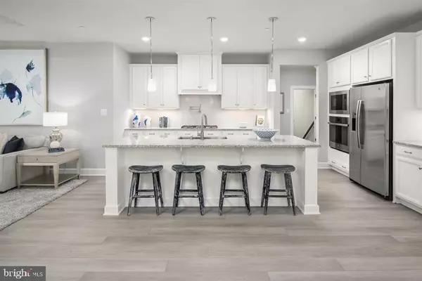 West Chester, PA 19380,90 EAKINS CIR
