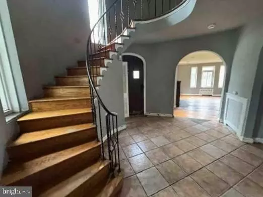 Drexel Hill, PA 19026,2820 HILLCREST RD