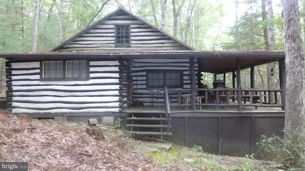 138 OLD RAILROAD BED RD, Gardners, PA 17324