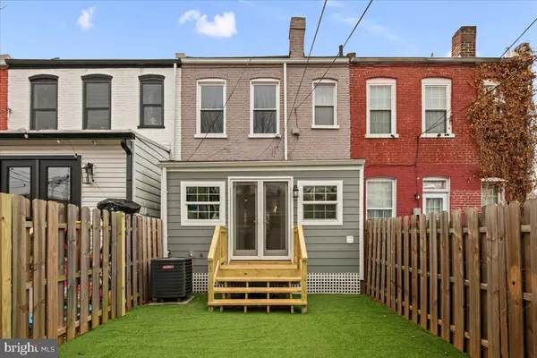 Washington, DC 20002,325 14TH PL NE