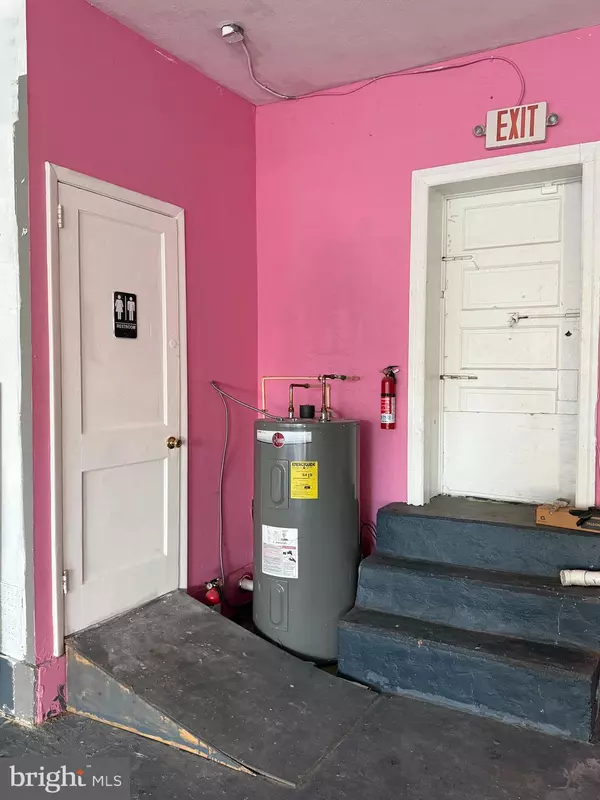 Brookhaven, PA 19015,2903 EDGMONT AVE