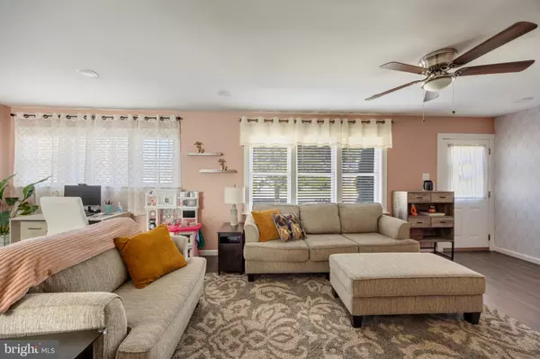 Pine Hill, NJ 08021,1091 GRANDVIEW DR