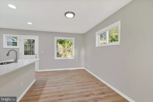 Silver Spring, MD 20902,12106 BLUHILL RD