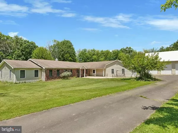 3789 STUMP RD, Doylestown, PA 18902