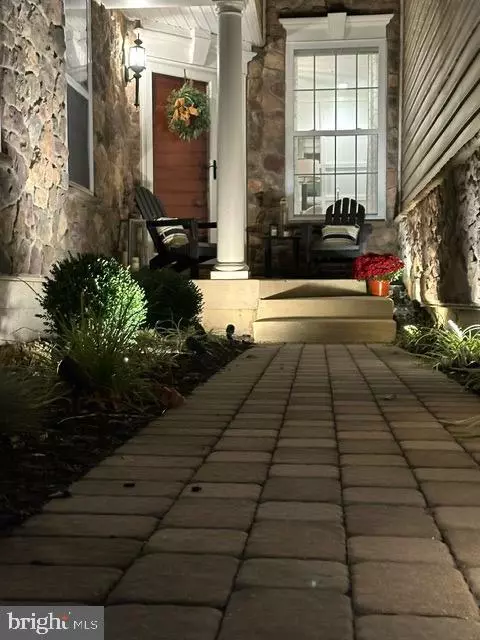 Collegeville, PA 19426,332 JOSHUA TREE DR