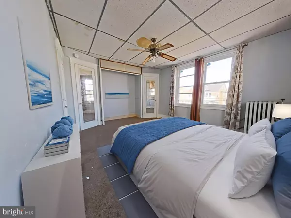 Lansdowne, PA 19050,921 SERRILL AVE