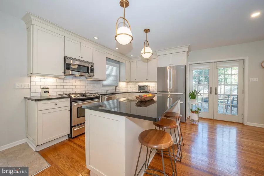 515 E SPRING AVE, Ardmore, PA 19003