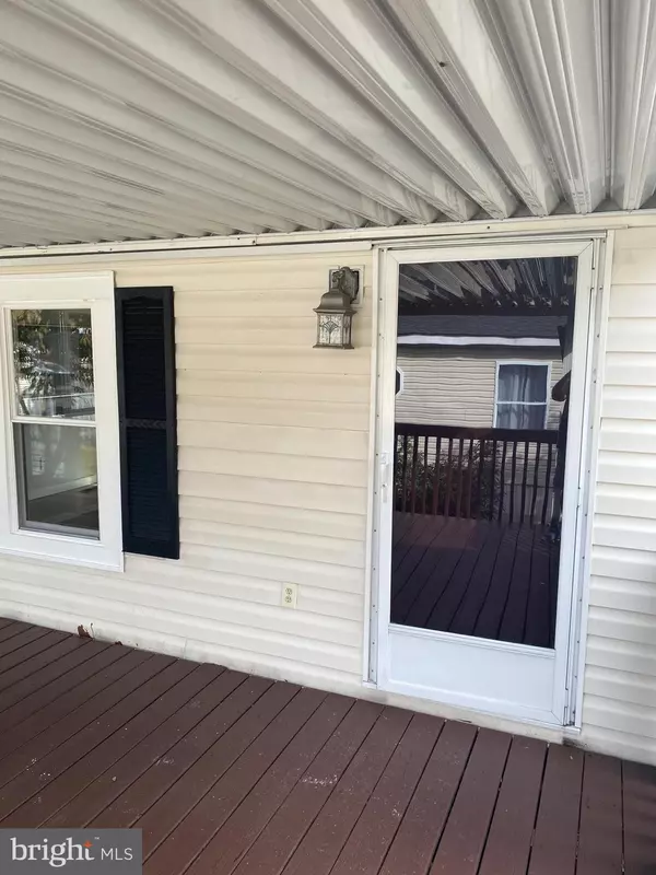 Lothian, MD 20711,484 KEITH RD