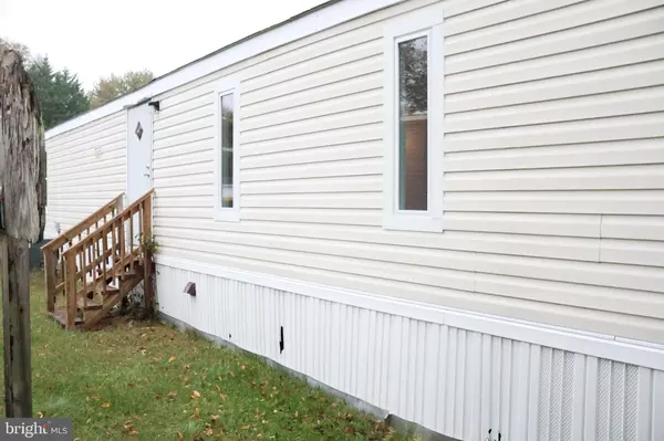 Lothian, MD 20711,484 KEITH RD