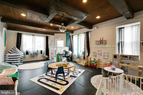 Philadelphia, PA 19146,1448 S 17TH ST