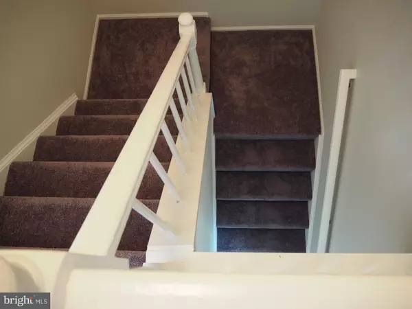 Sterling, VA 20165,4 DULANY CT