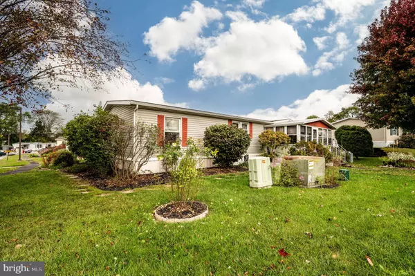 Reading, PA 19606,301 HAMPSHIRE AVE