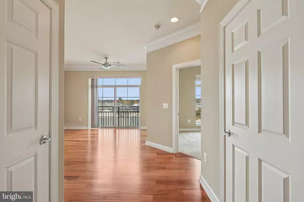 Woodbridge, VA 22191,680 WATERMANS DR #505