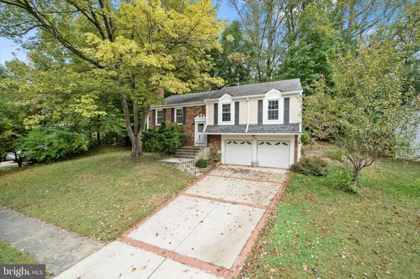 9116 BEACHWAY LN, Springfield, VA 22153