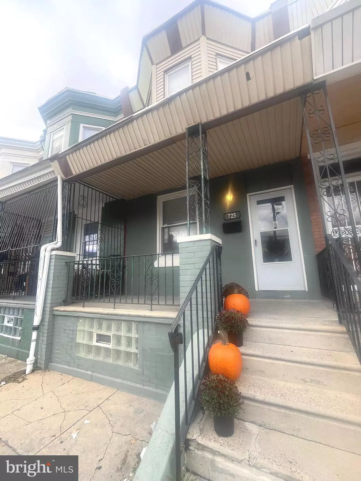 Philadelphia, PA 19140,725 W LUZERNE ST