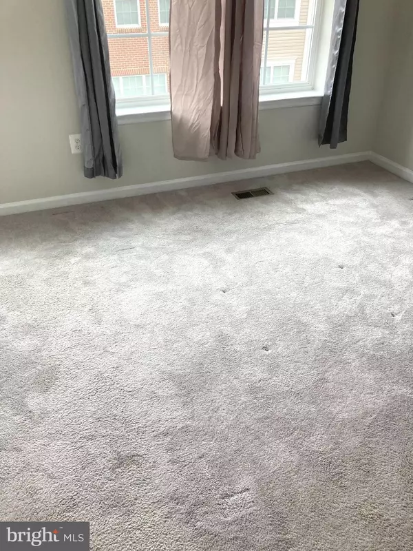 Beltsville, MD 20705,7123 MASONRY ALY