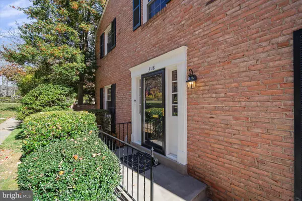 Fairfax, VA 22031,3118 BARNARD CT