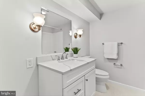 Springfield, VA 22150,6824 CONSTANCE DR