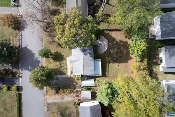 Charlottesville, VA 22911,518 JESTER LN