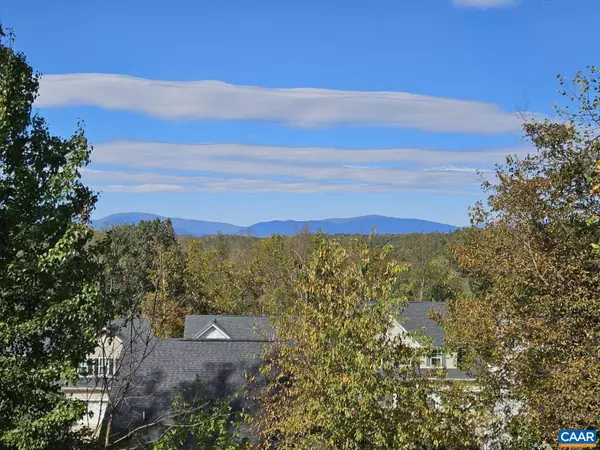 Charlottesville, VA 22911,518 JESTER LN