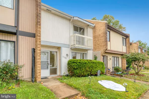 Herndon, VA 20170,1127 SHANNON PL