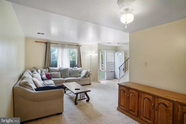 Herndon, VA 20170,1127 SHANNON PL