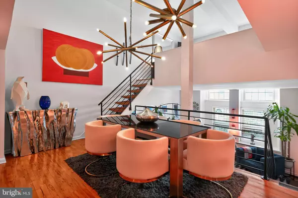 Philadelphia, PA 19147,915-25 BAINBRIDGE ST #102