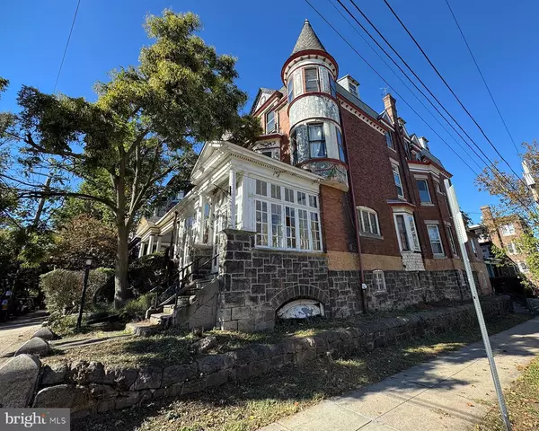 Philadelphia, PA 19104,4401 PINE ST