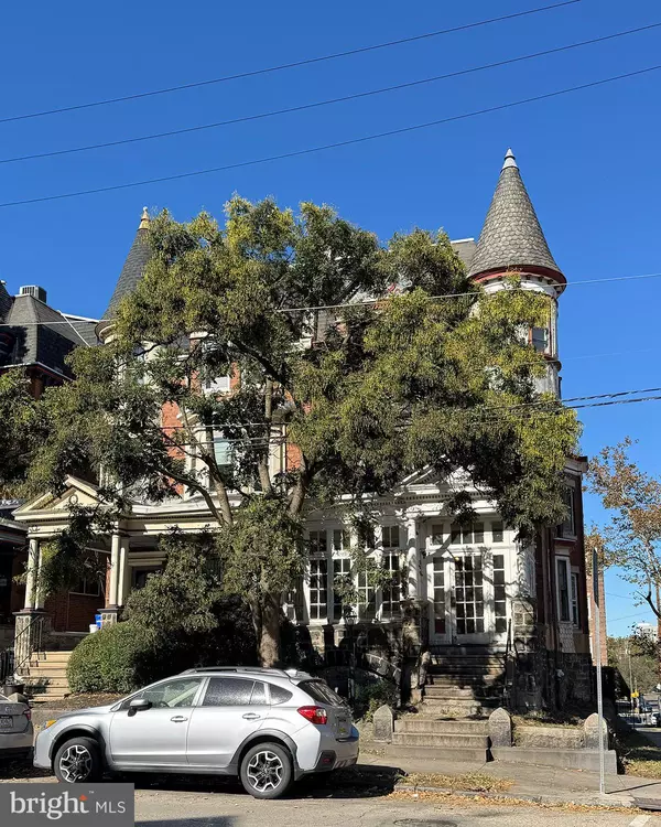 Philadelphia, PA 19104,4401 PINE ST