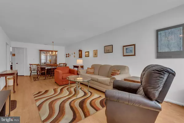 Annapolis, MD 21401,2664 COMPASS DR