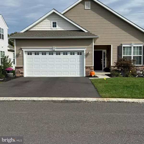 48 TOWER BLVD, Mount Holly, NJ 08060