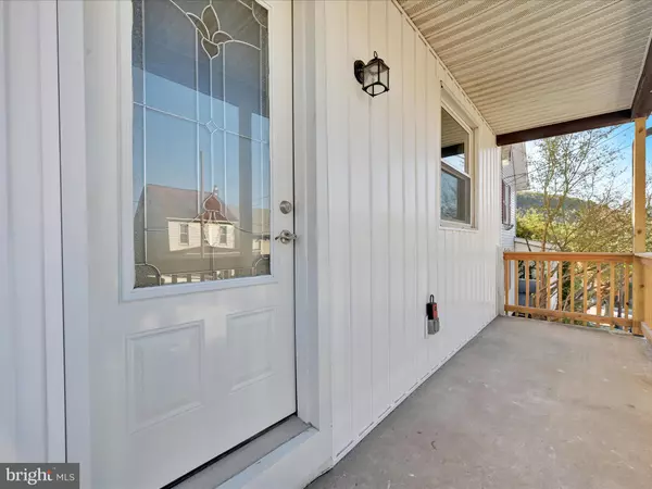 Tamaqua, PA 18252,21 MARKET ST