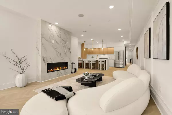 Washington, DC 20001,733 EUCLID ST NW #303