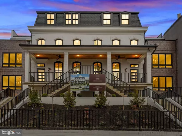 Washington, DC 20001,733 EUCLID ST NW #303