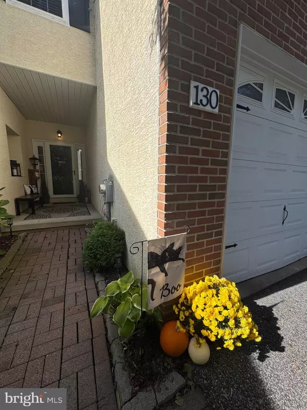 130 S WALNUT ST, Kennett Square, PA 19348