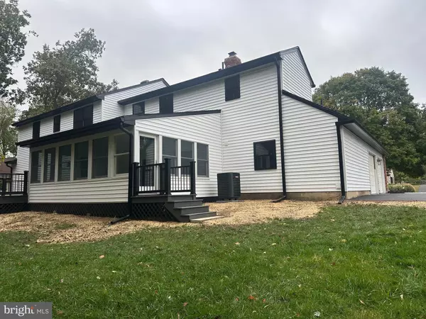 Yardley, PA 19067,1512 SILO RD